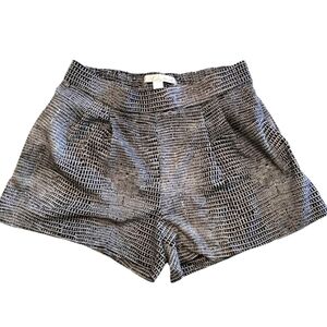 Dynamite | High Waist Stretchy Lightweight Python Snakeskin Print Shorts | XS